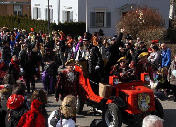 Hoerbranzer_Faschingsumzug_2017-02-25_IMG_0788.jpg